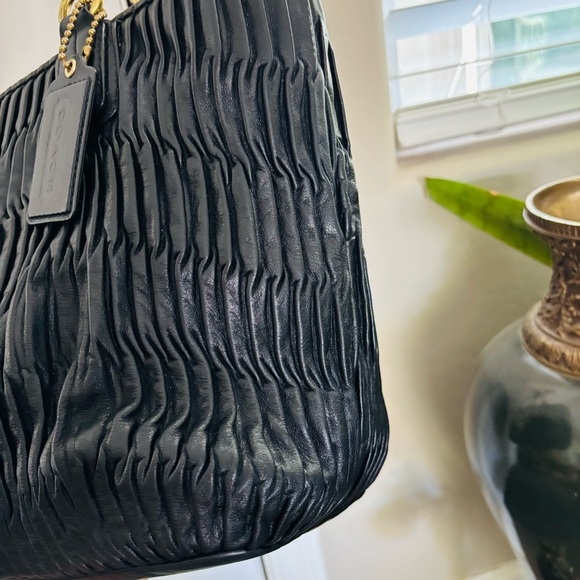 Coach Madison 20522 Pleated Black Leather Tote Bag - Picture 5 of 16